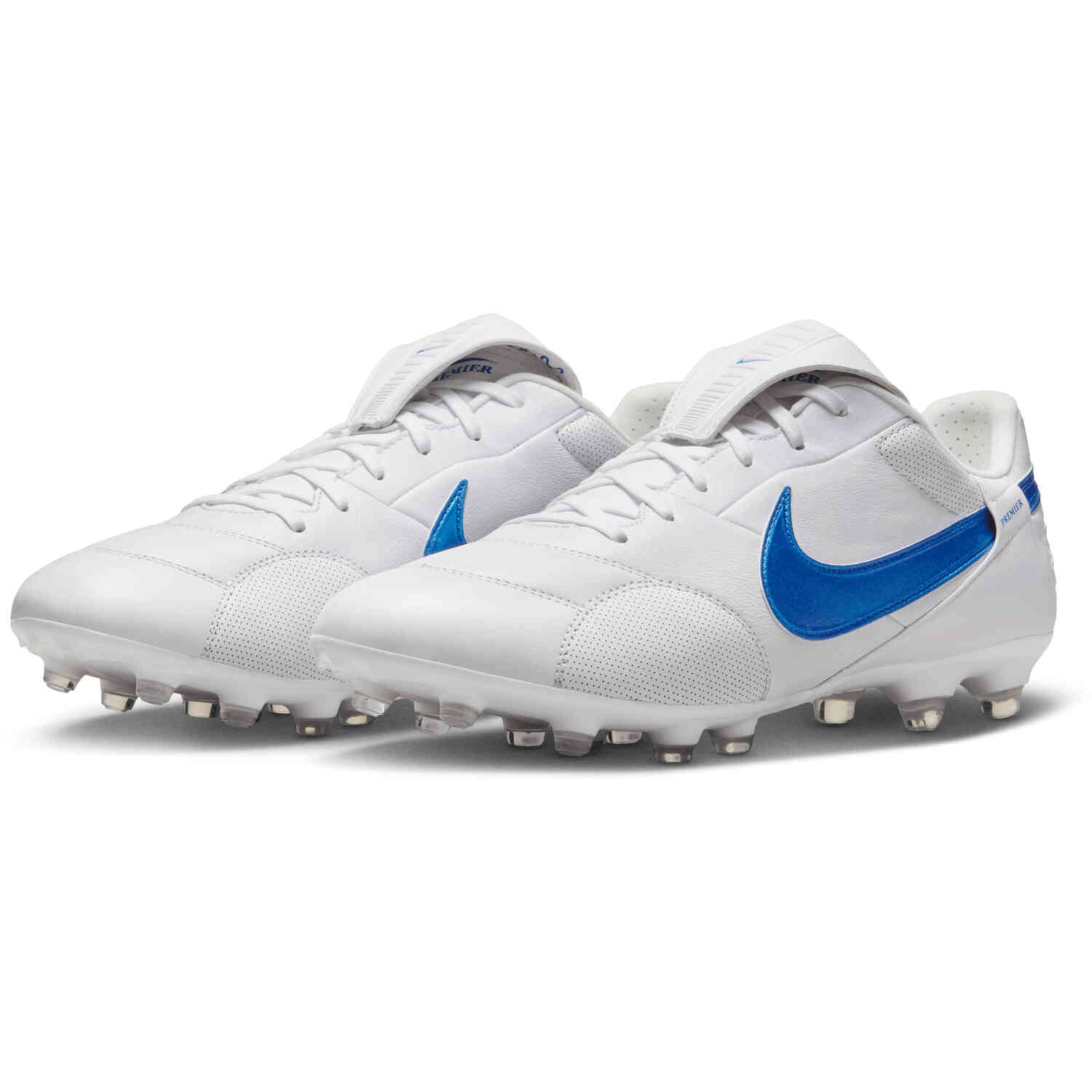 THE NIKE PREMIER III FG